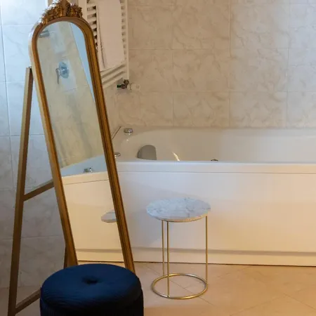 托斯卡尼尼别墅酒店 3*